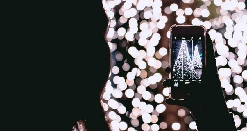 Novoletna akcija: Mobilna telefonija kar 6 mesecev brezplačno